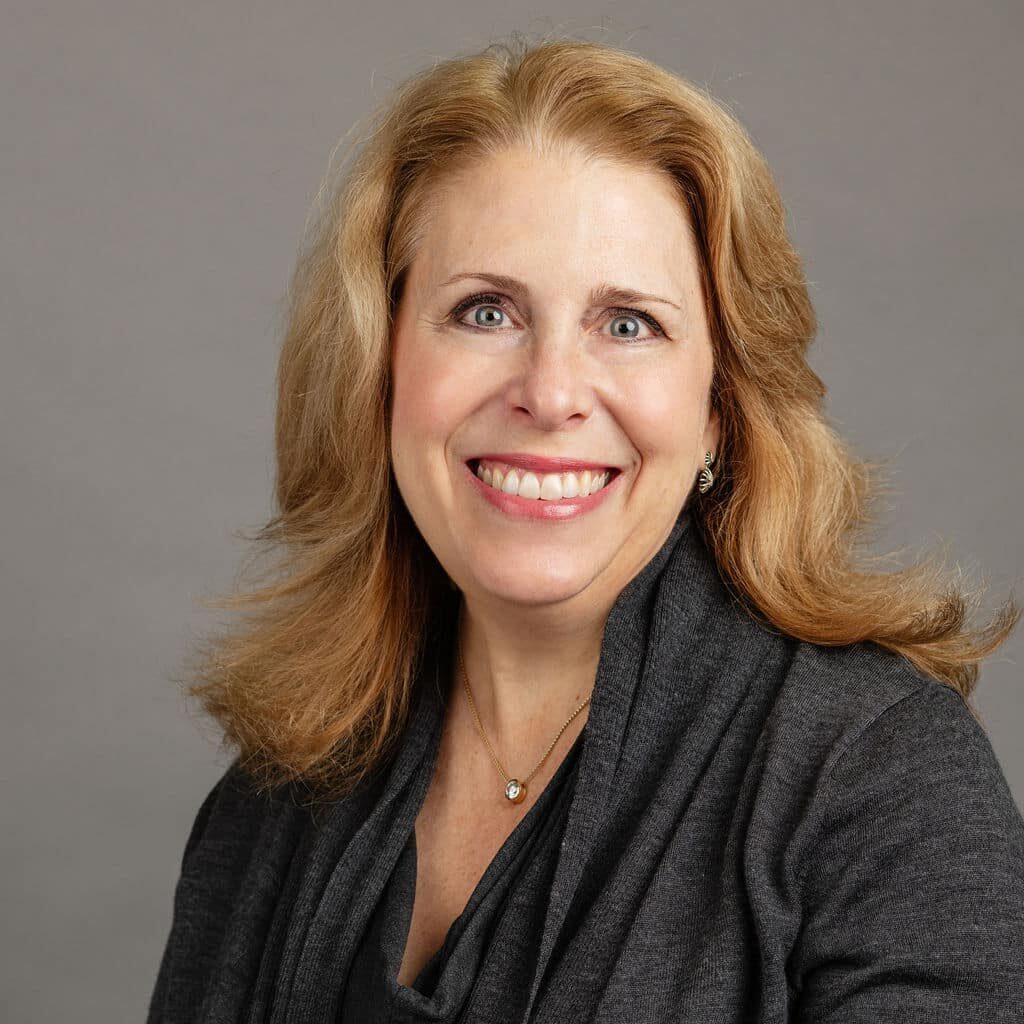 Sara Steelman Cropped Headshot